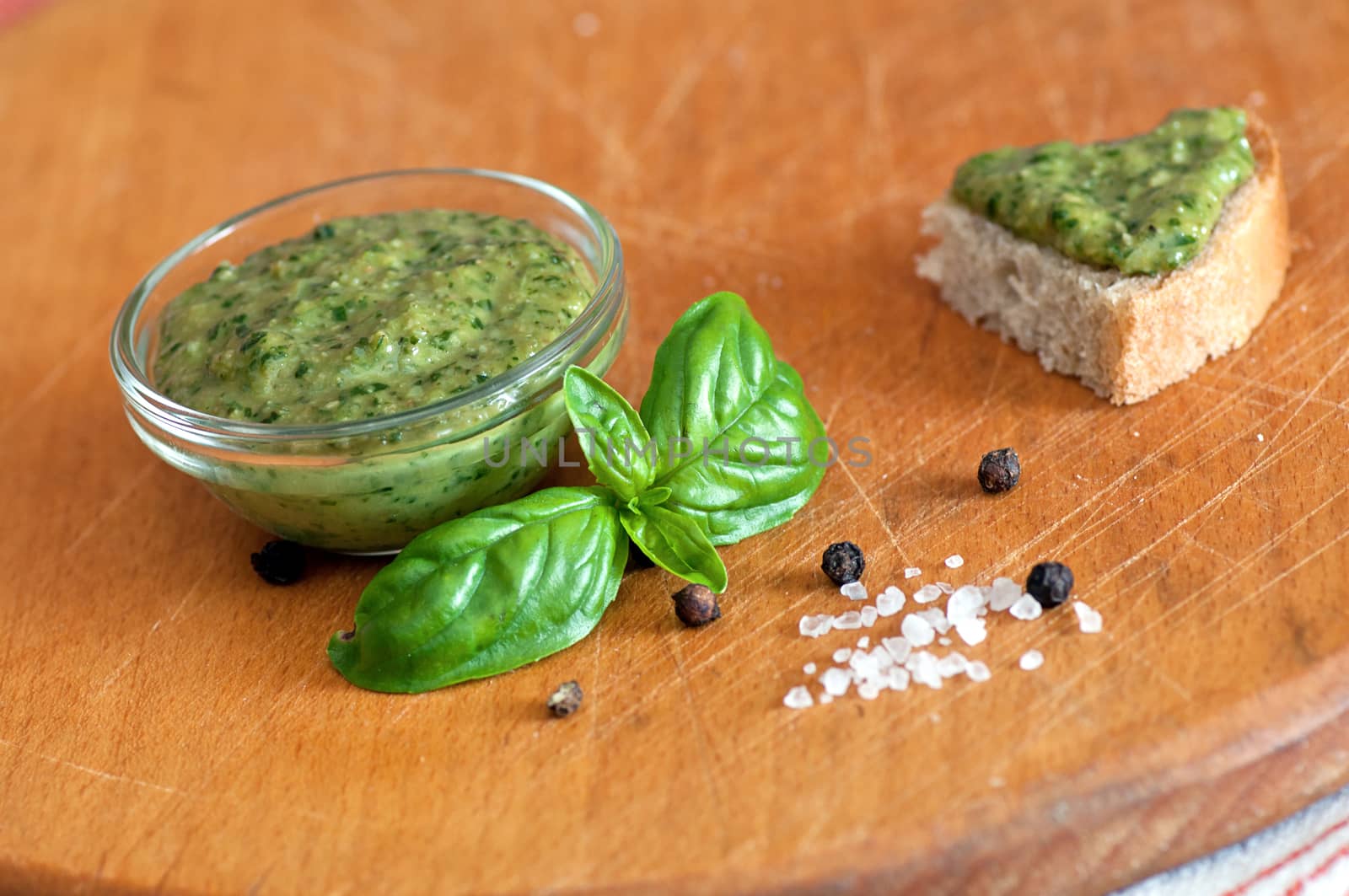 Canapé with traditional Italian sauce pesto