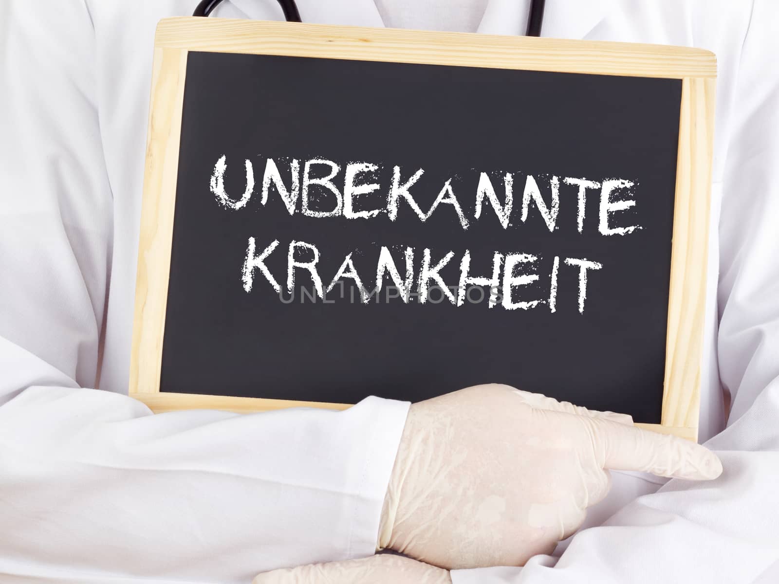 Doctor shows information: Unknown disease in german