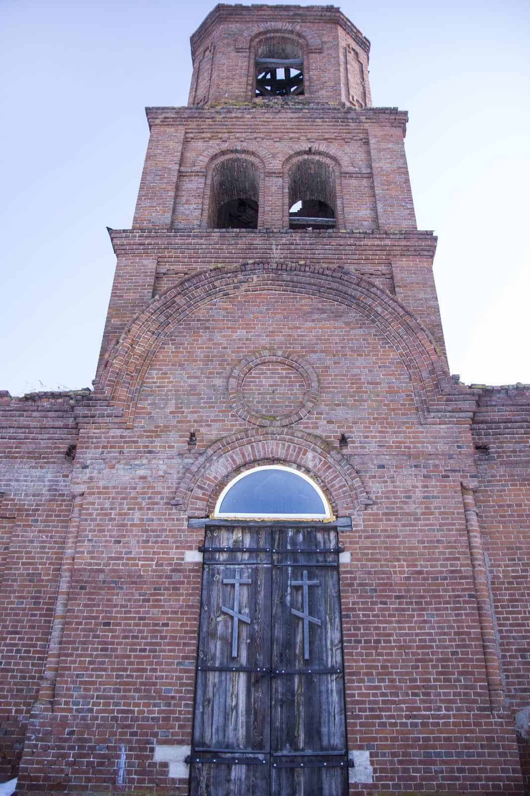 destroyed the old brick church without domes