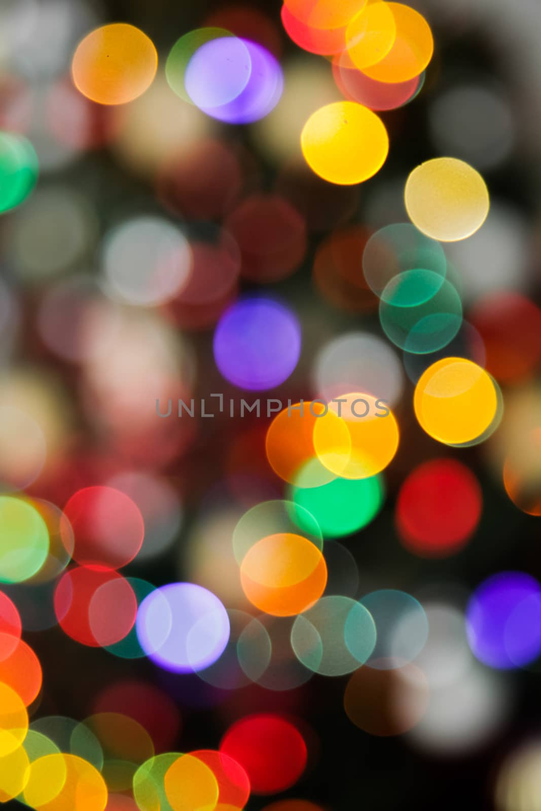 As simple as a beautiful Blurry Xmas Light by aetb