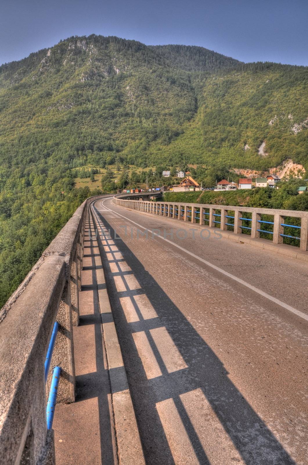 Tara bridge in Monte Negro by anderm