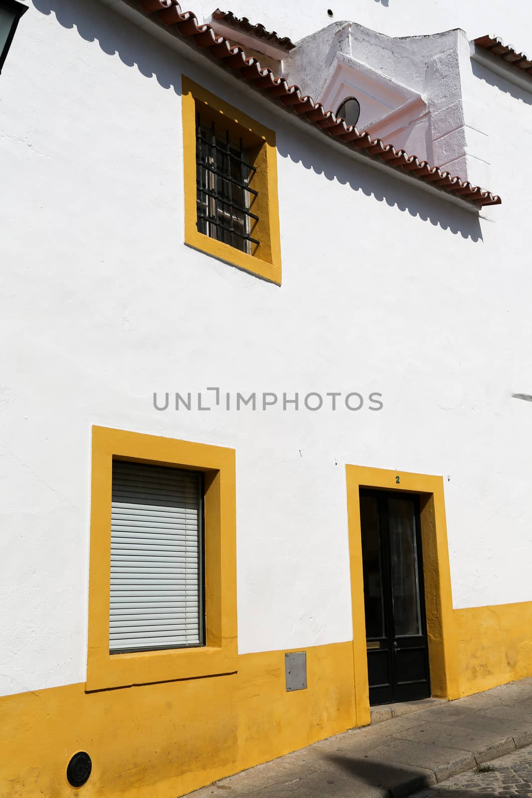 A narrow street in the Portuguese city of Evora
