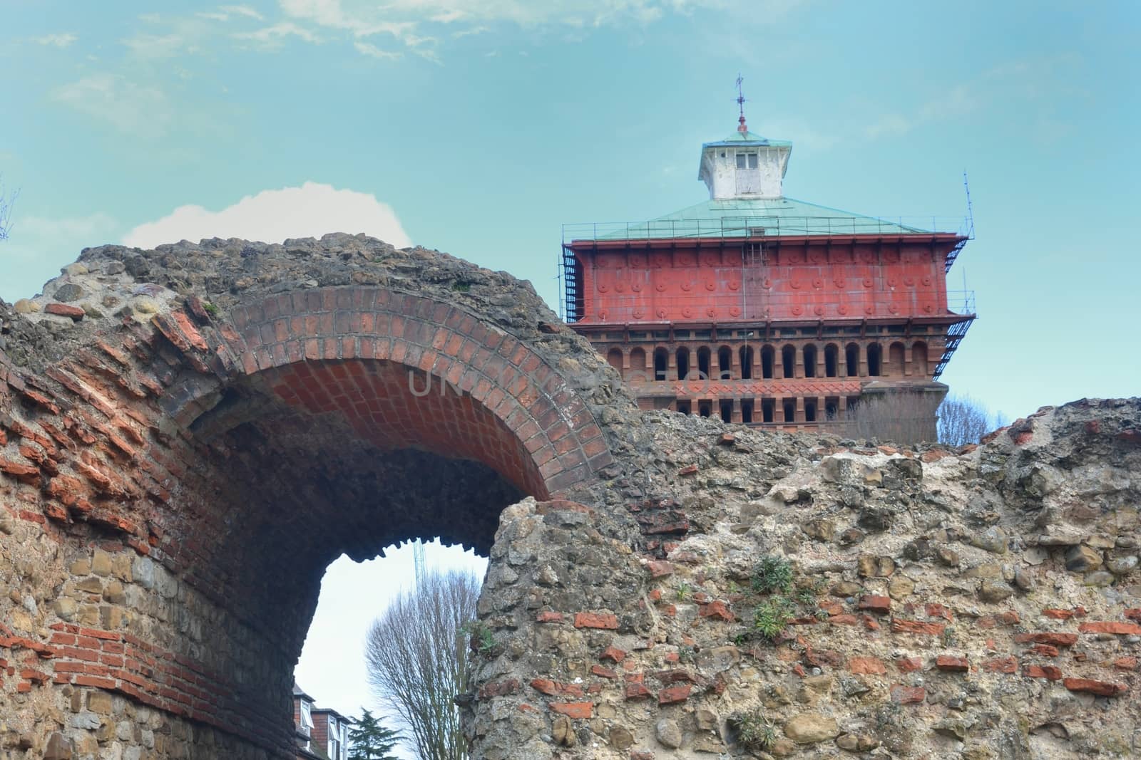 Roman Wall and jumbo water tower  by pauws99