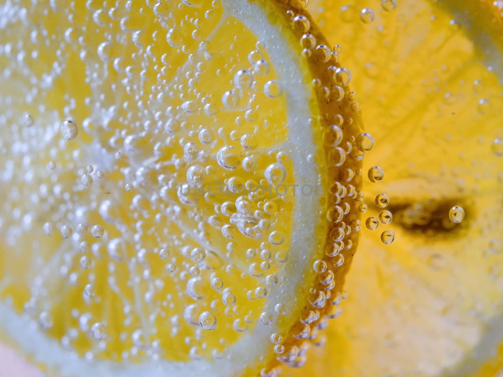 Lemon Slice in Clear Soda Water by leieng