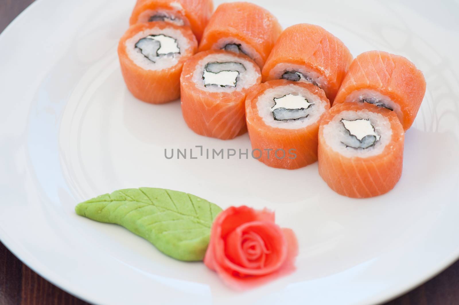 Salmon roll sushi tasty food