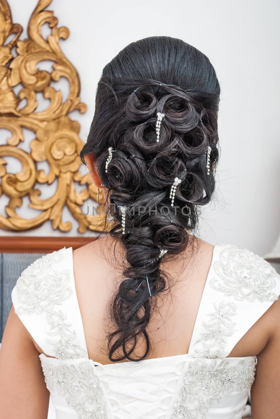 Asian Thai Bride with Beautiful Hair Style.