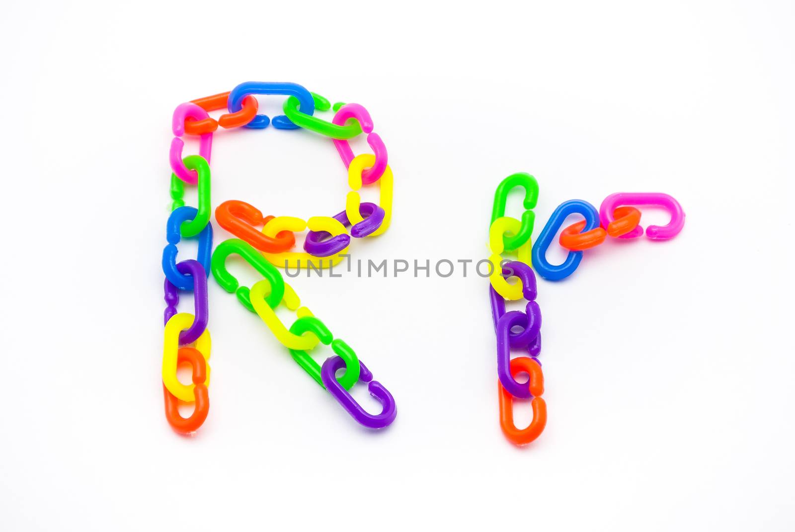 R and r Alphabet, Created by Colorful Plastic Chain.