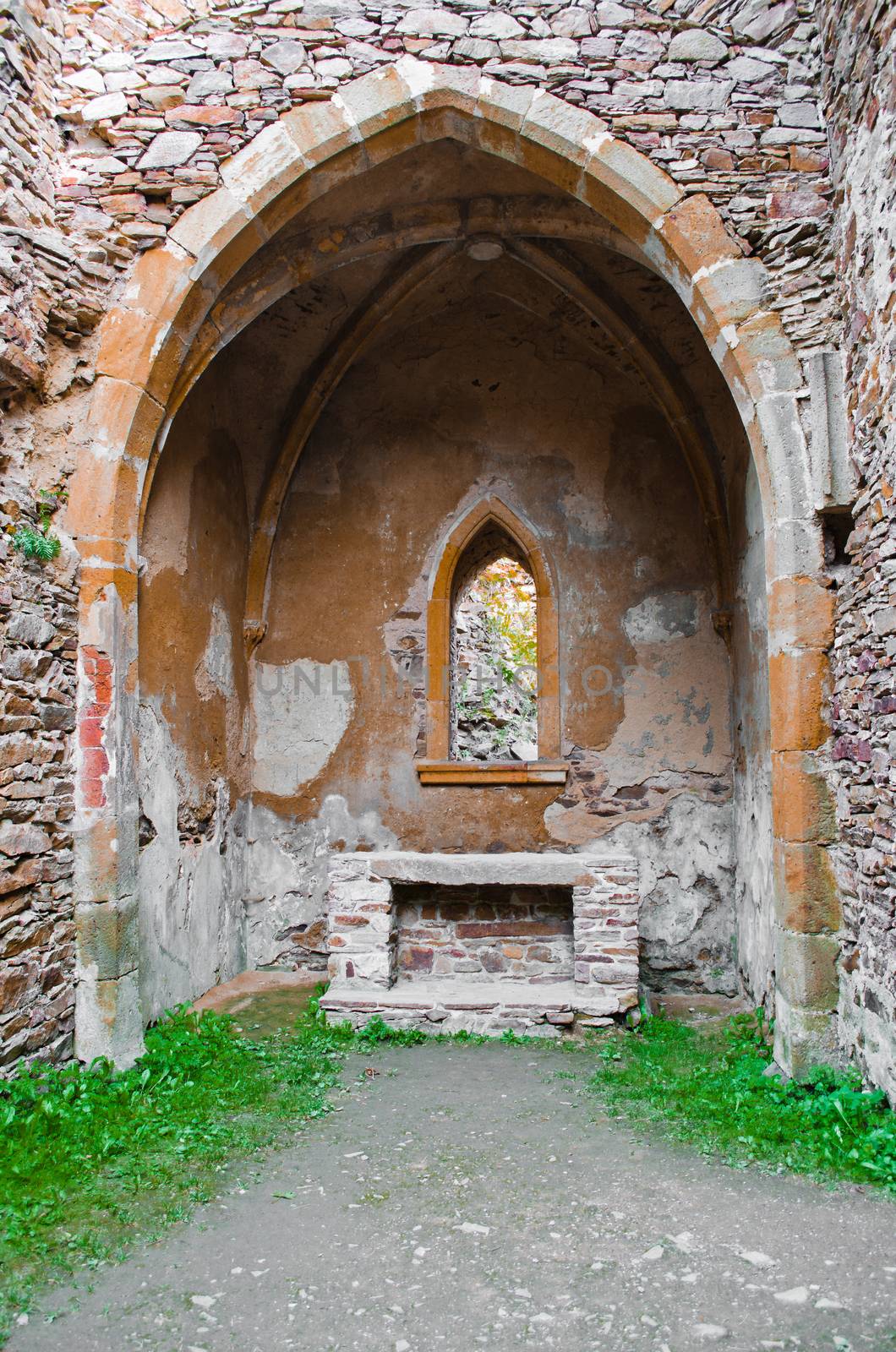 Ruined chapel of the castle Hasistejn in northern Bohemia