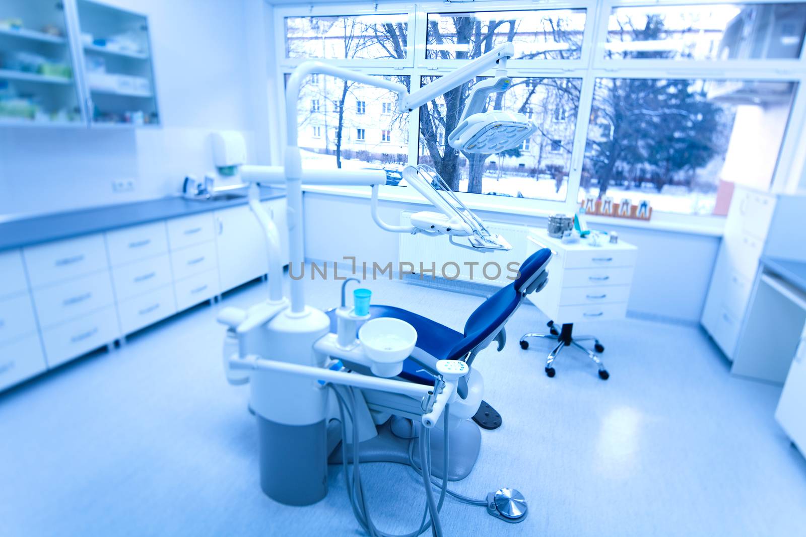 Dental office, bright colorful tone concept by JanPietruszka