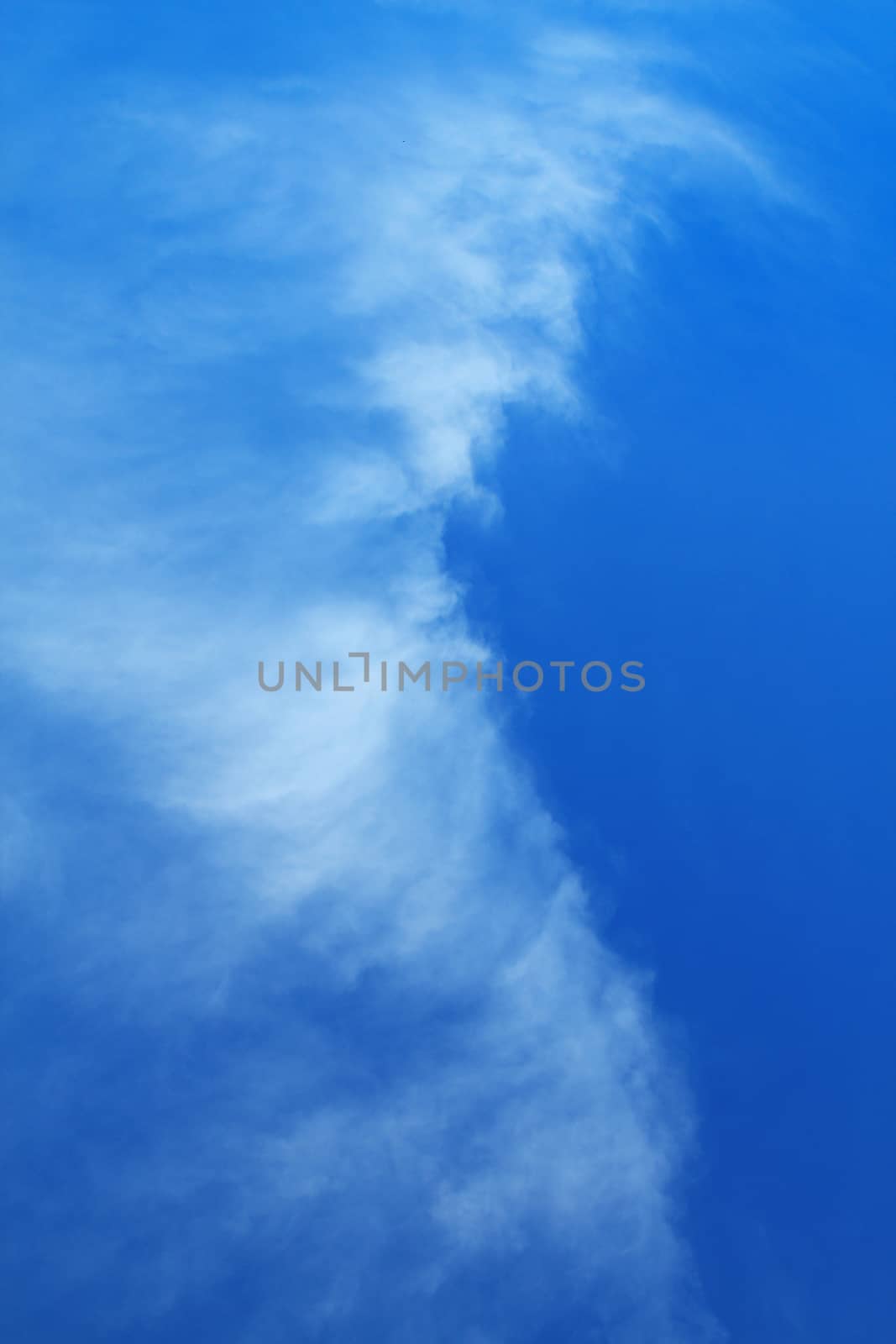 Blue sky with cloud by foto76