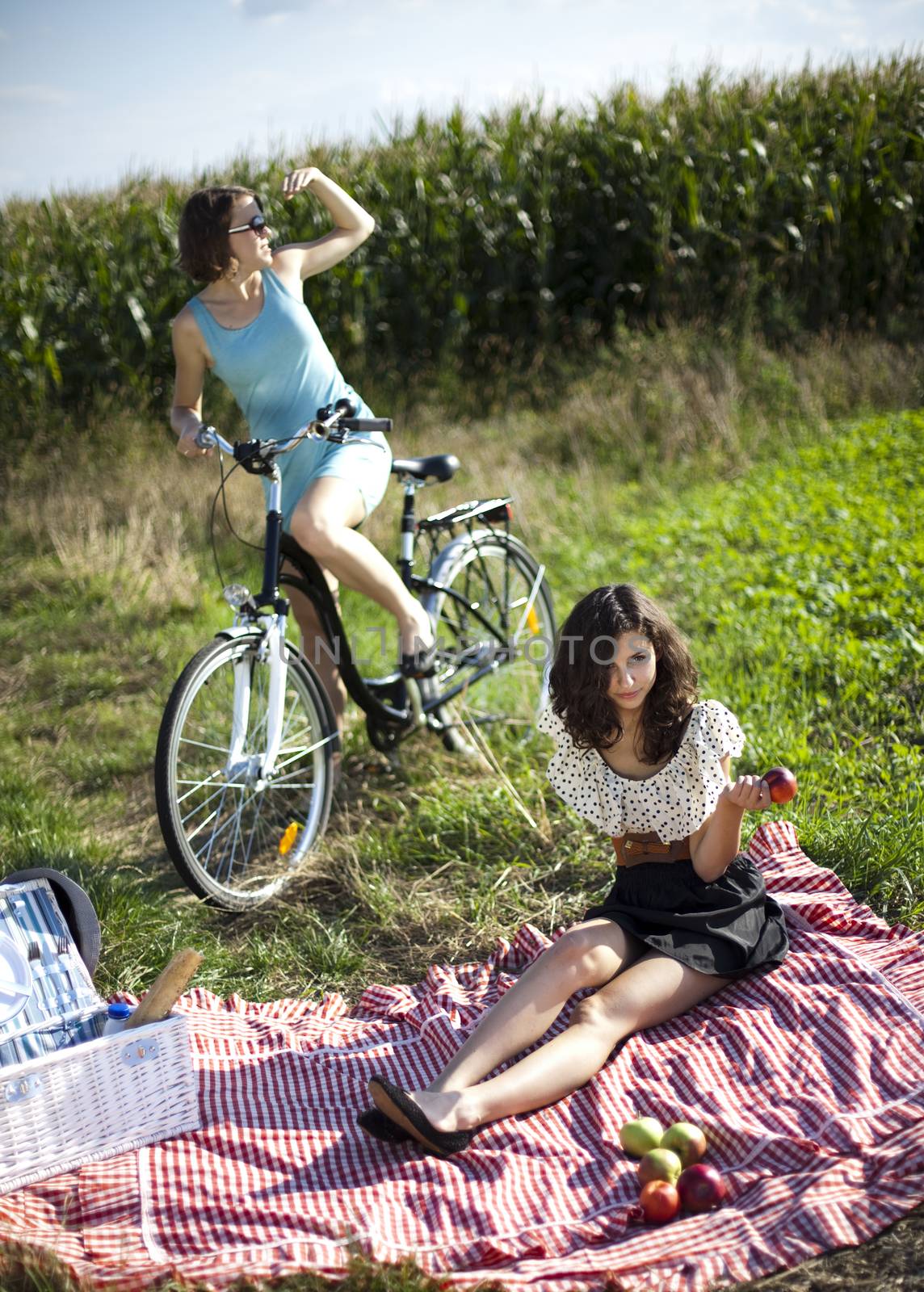 Two women in the picnic by JanPietruszka