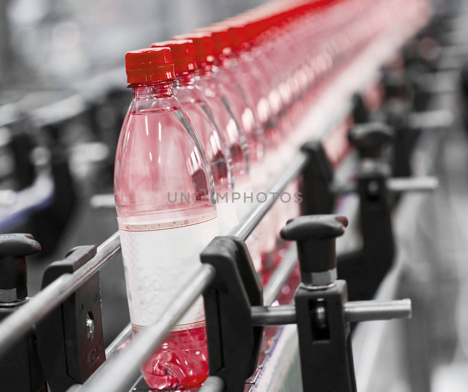 Bottle industry by gemenacom