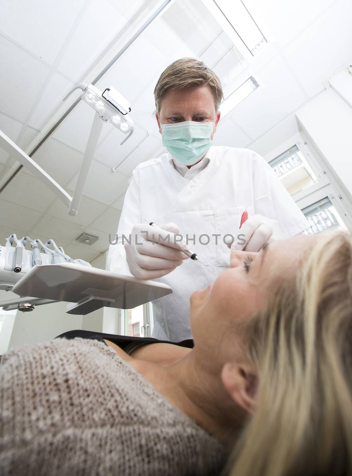 Dental Surgery by gemenacom