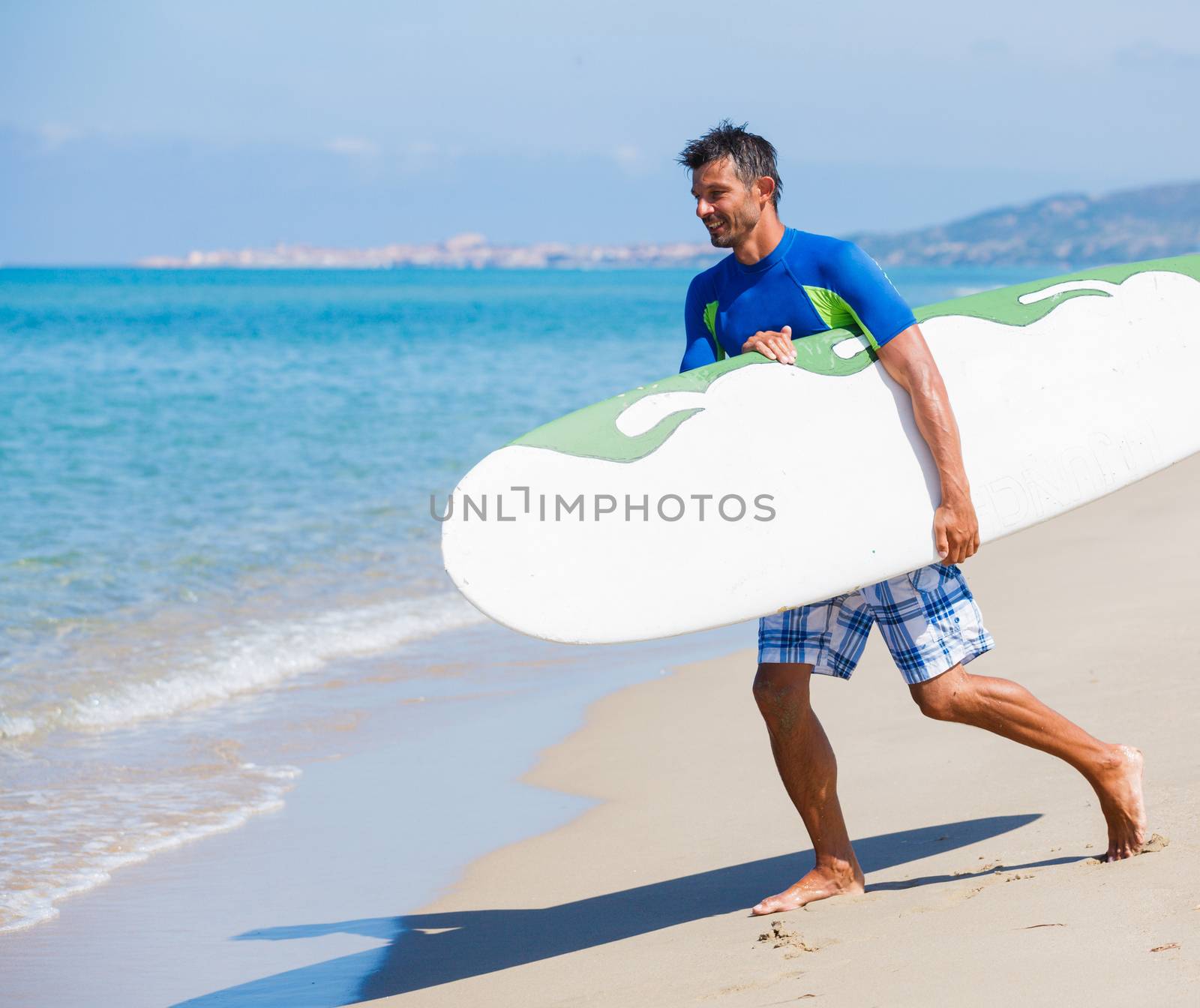 Surf man. by maxoliki