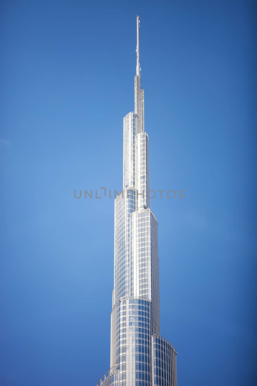 Burj Khalifa, the tallest building in the world by photobac