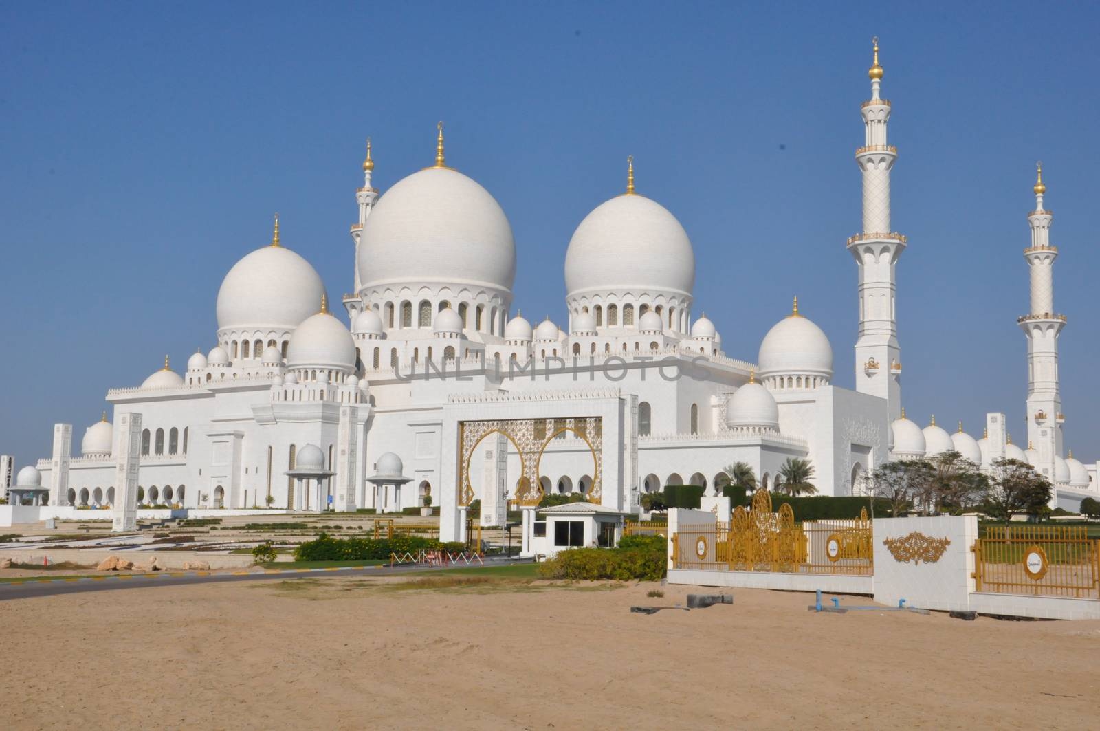 Sheikh Zayed Grand Mosque in Abu Dhabi, UAE