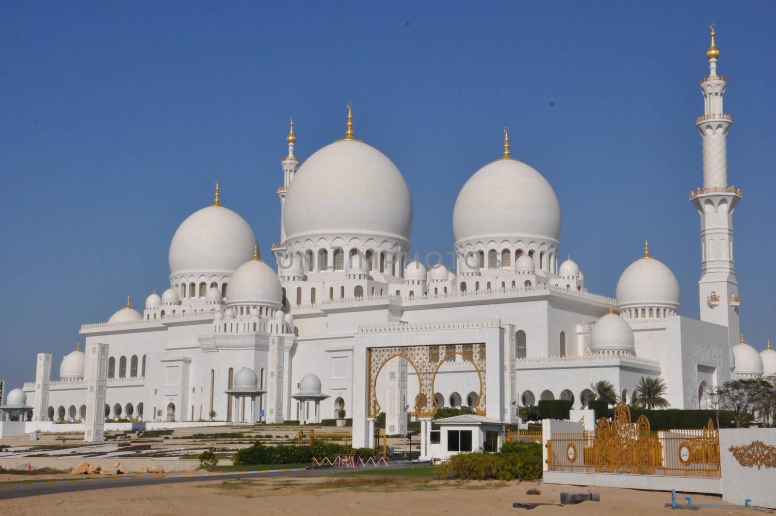 Sheikh Zayed Grand Mosque in Abu Dhabi, UAE