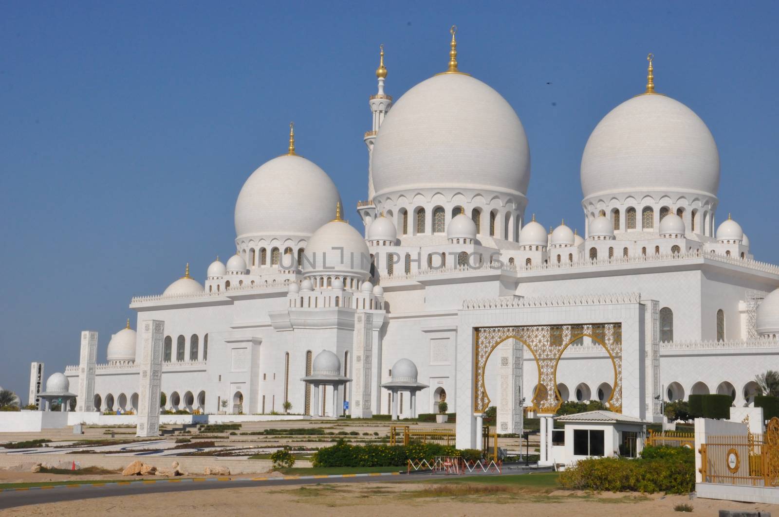 Sheikh Zayed Grand Mosque in Abu Dhabi, UAE