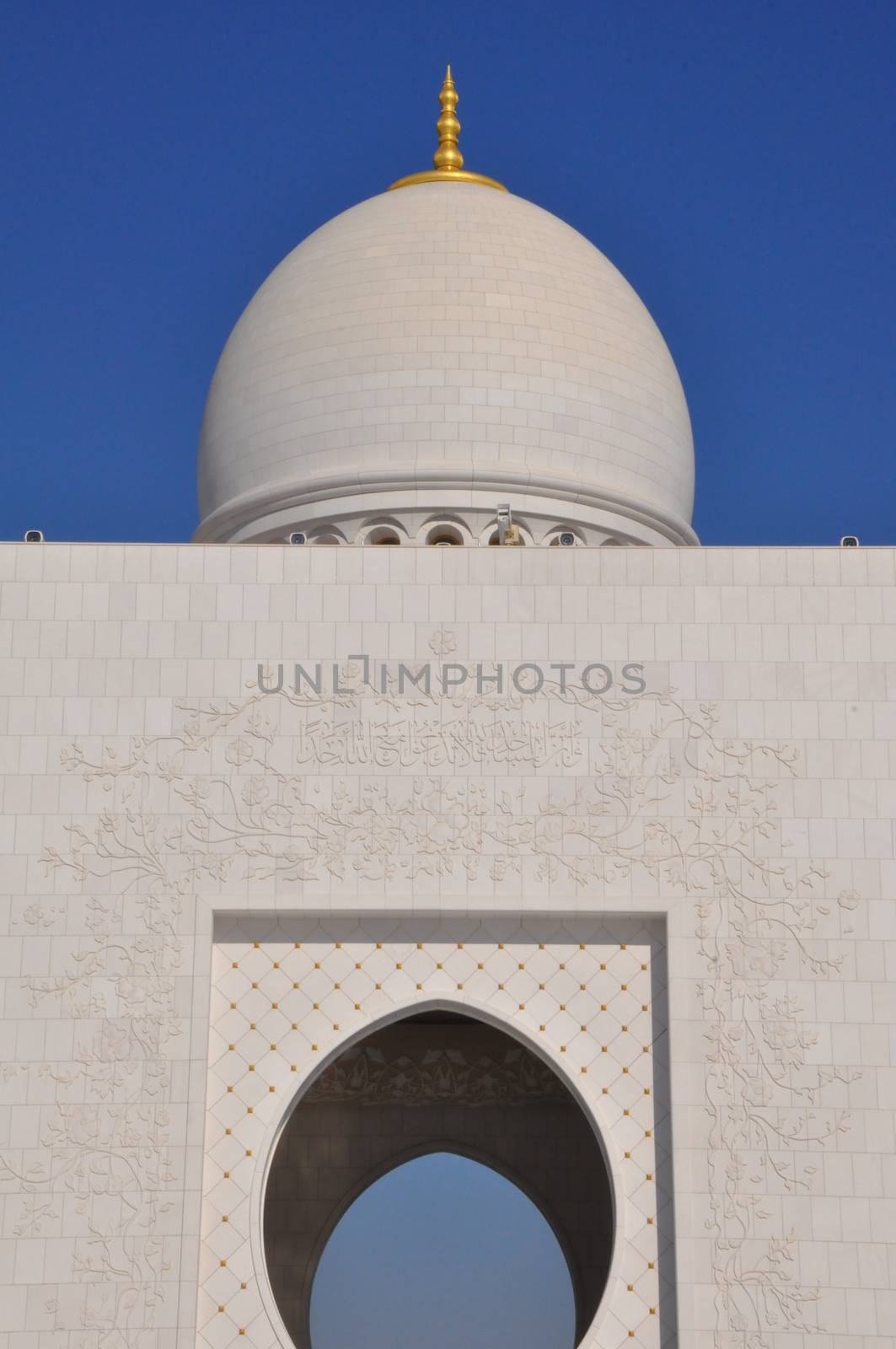 Sheikh Zayed Grand Mosque in Abu Dhabi, UAE