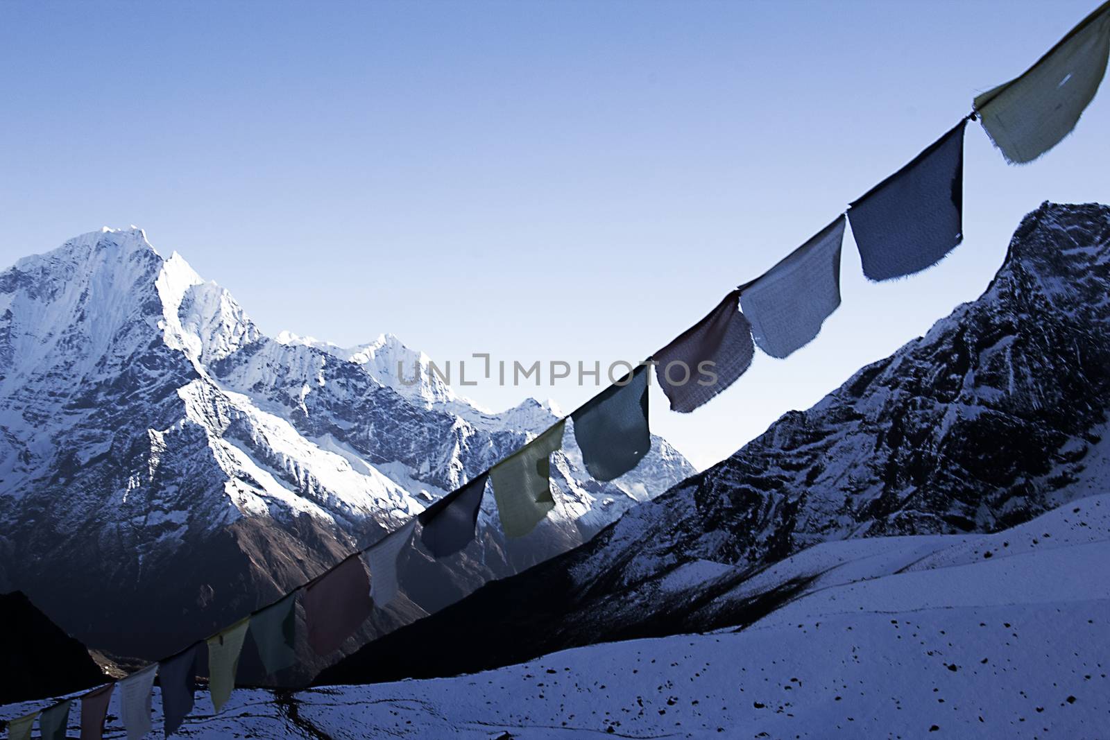 prayer flags in gokyo valley