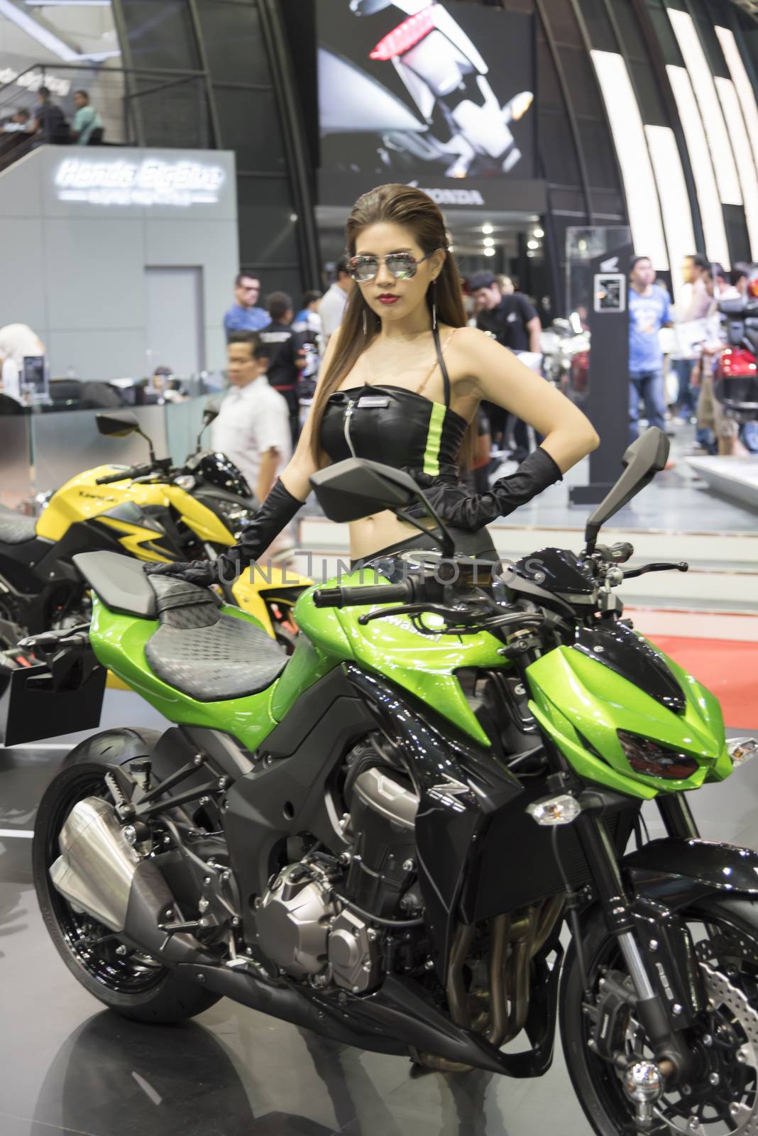 BANGKOK,THAILAND - APRIL 4 : kawasaki motorcycle show on April 4 by ammza12