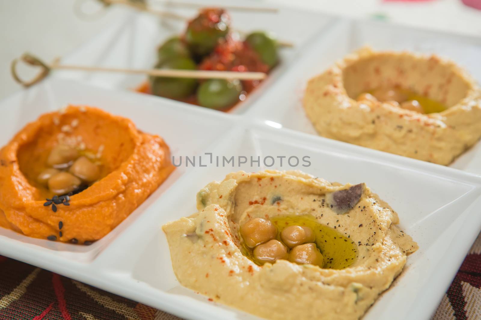 Delicious and healthy hummus  by sarymsakov