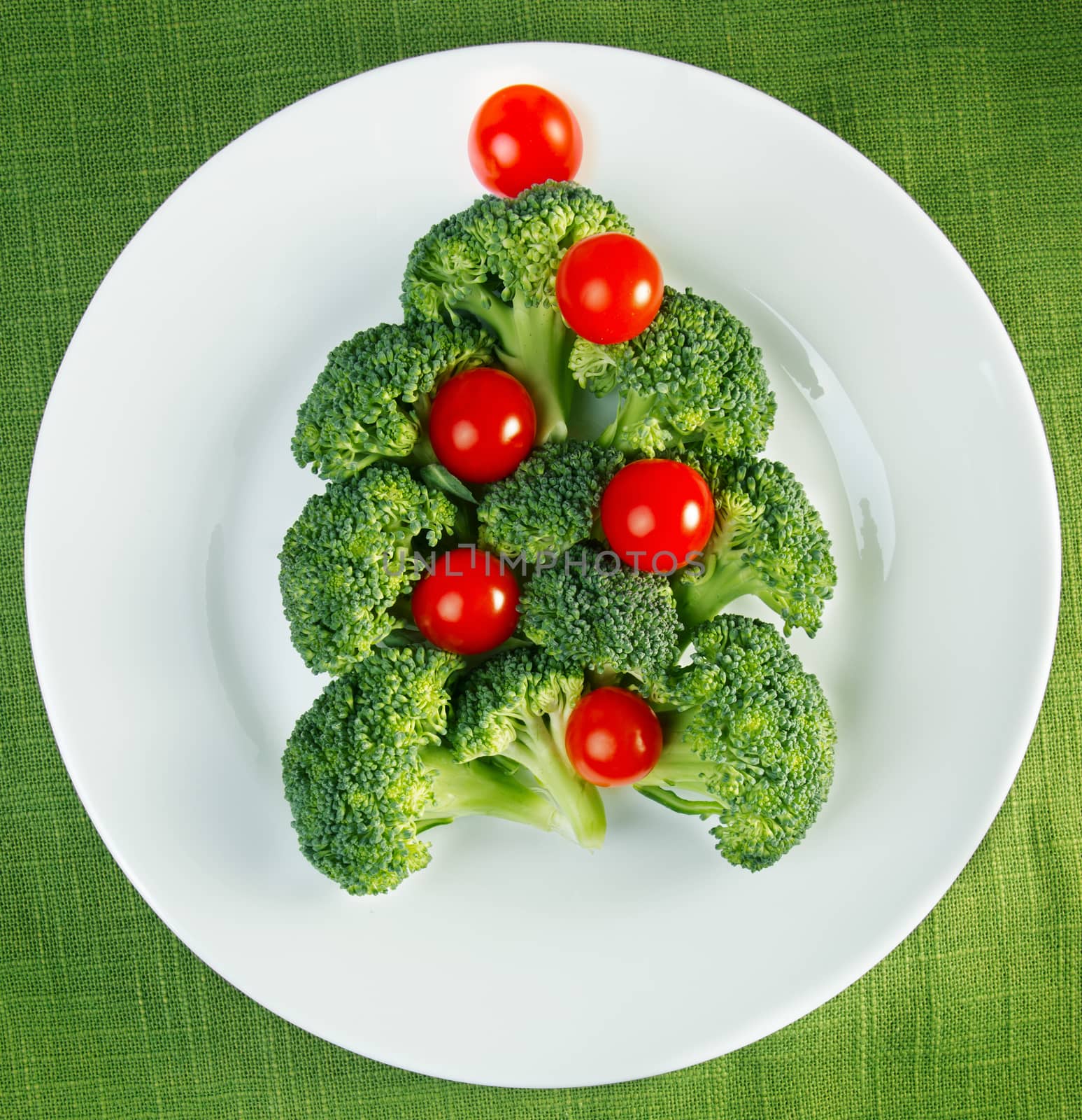 Christmas tree made from broccoli and cherry tomatoes