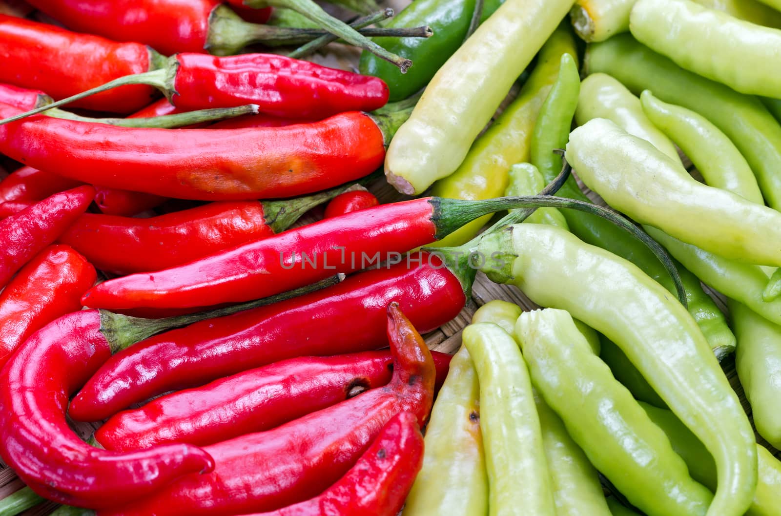 pile of red and green thai goat pepper