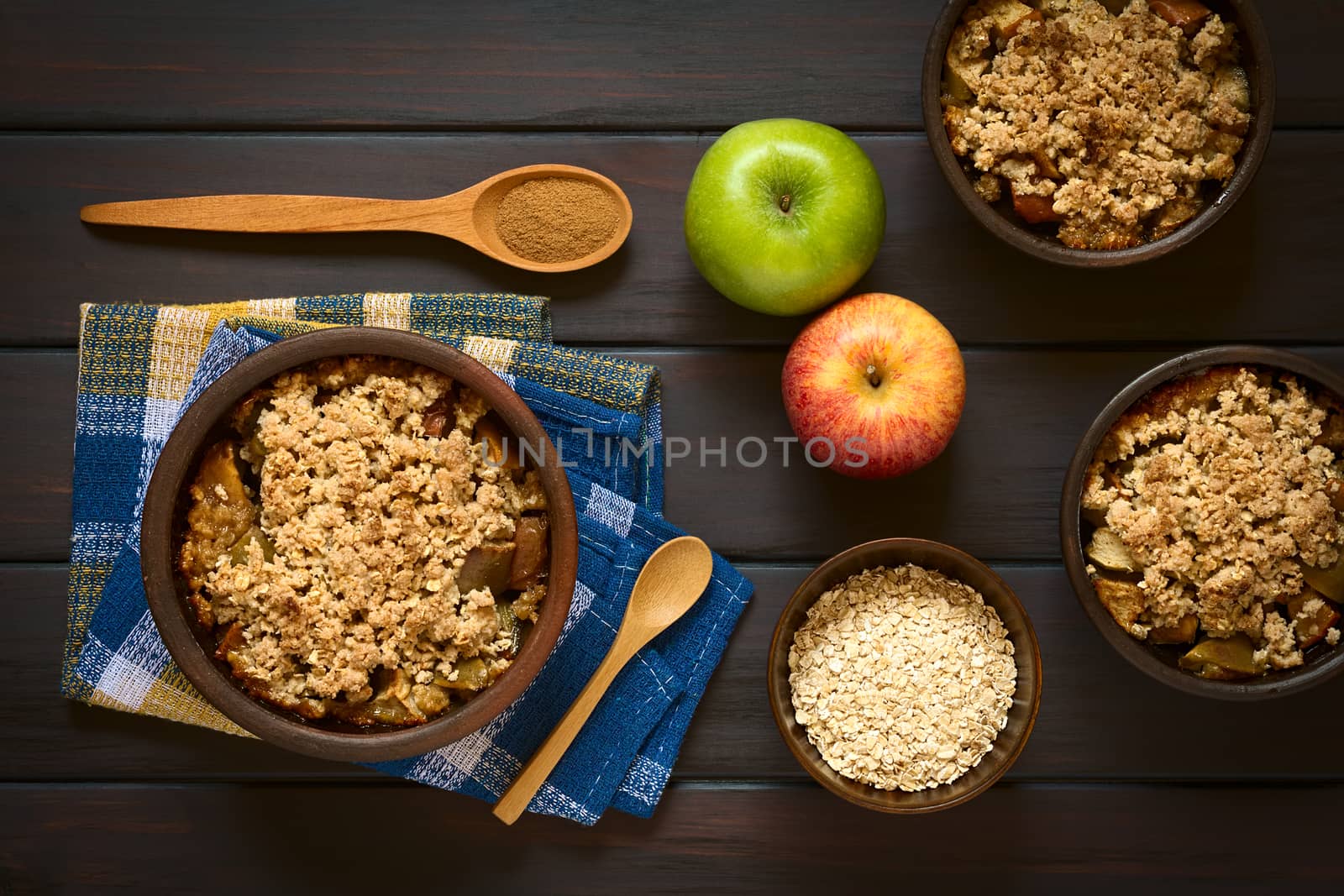 Baked Apple Crumble by ildi