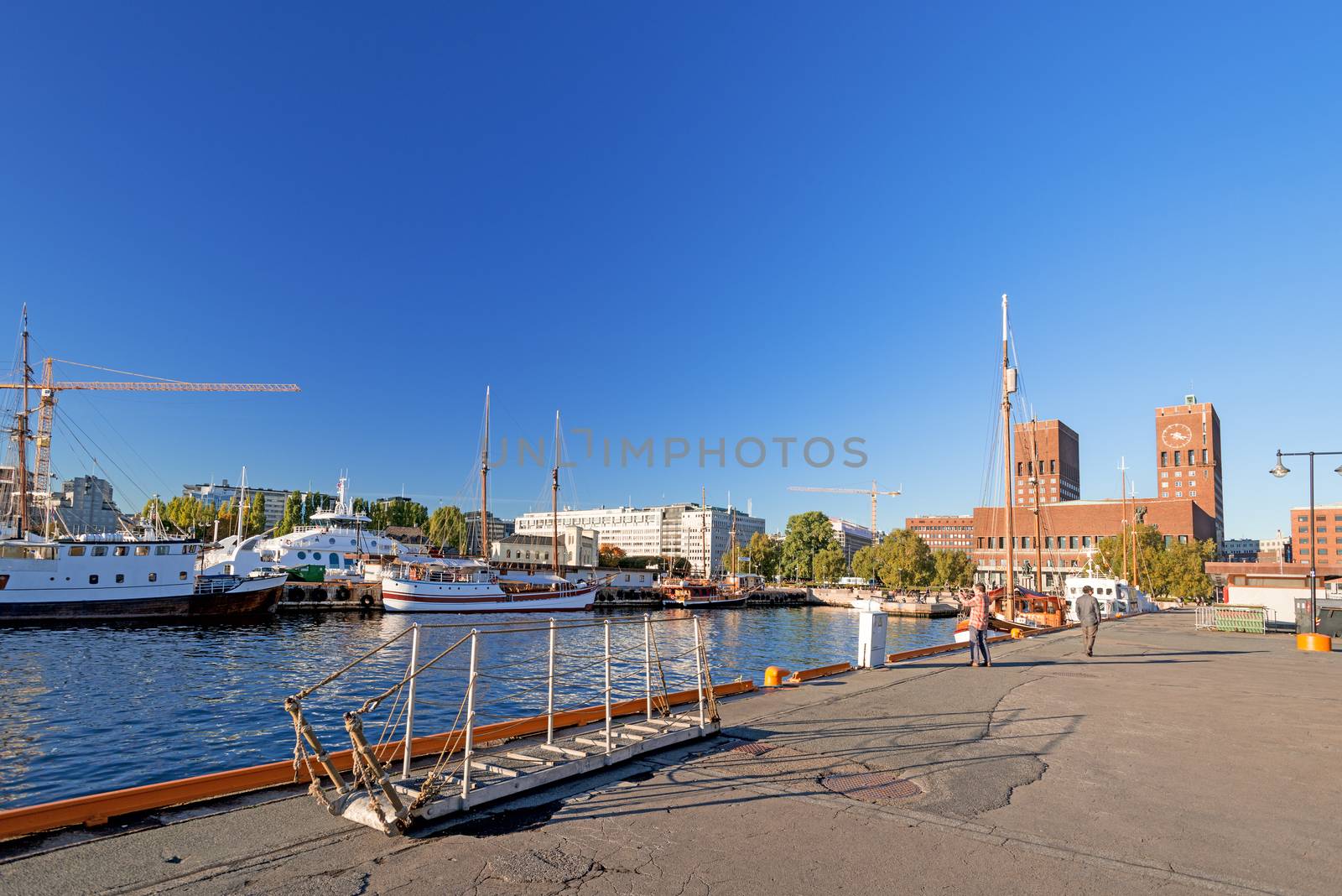 Radhuset at golden hours by Nanisimova