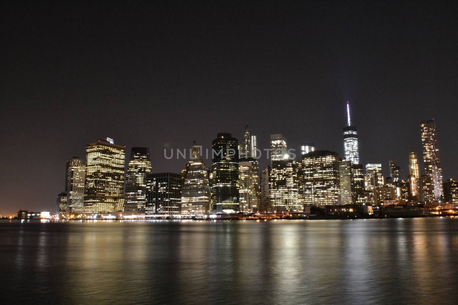 Picture of the financial district of NYC taken from Dumbo Park in Brooklyn