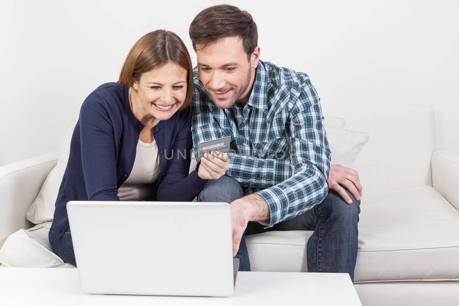 Couple shopping online