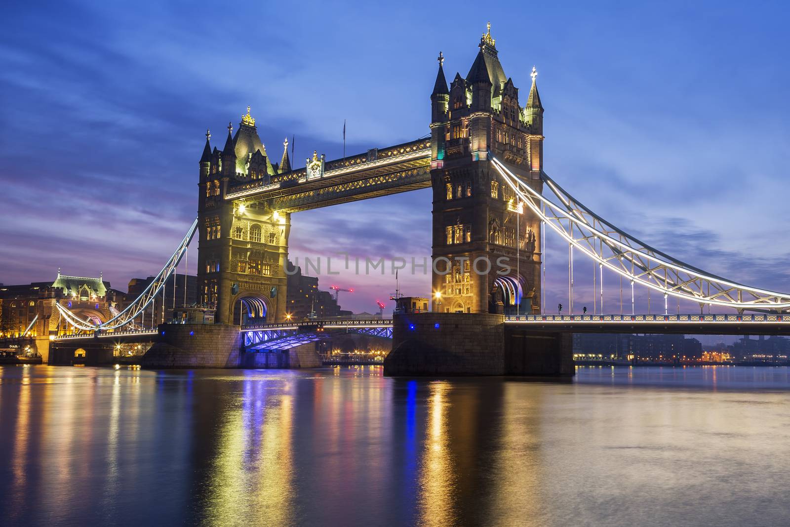 Famous Tower Bridge in the evening by vwalakte