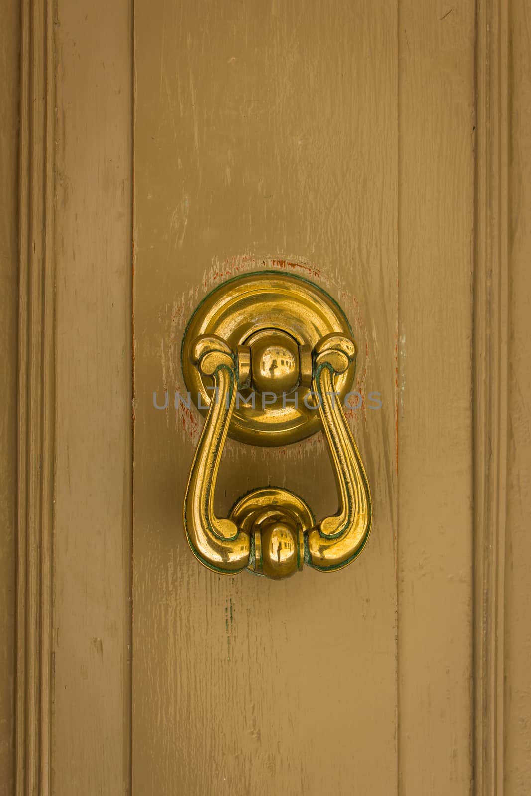 ornamental swing to knock on doors, used as the modern bells