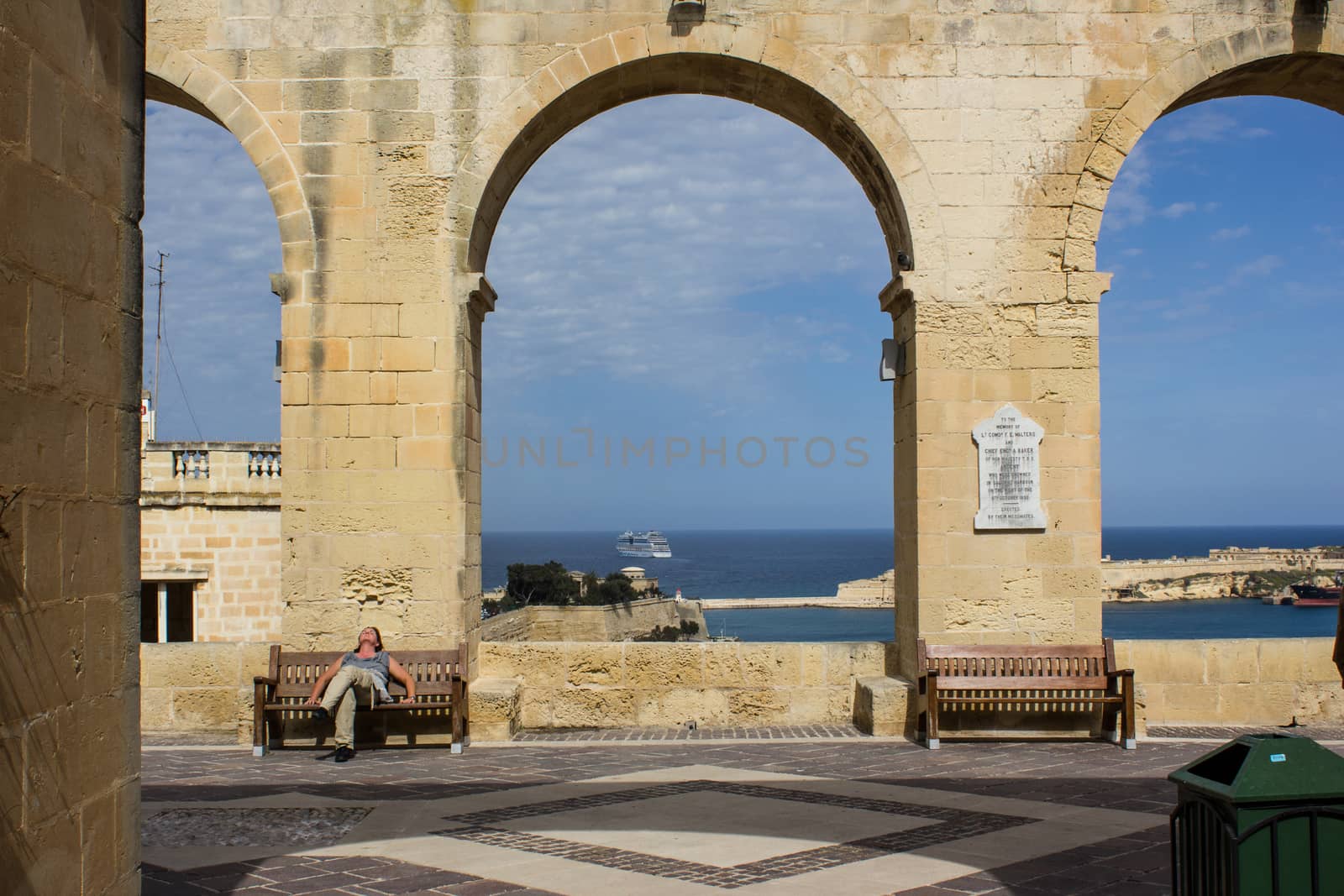 One of the most beautiful parks in Valletta, with a panoramic view from the bastion of St. Peter and Paul