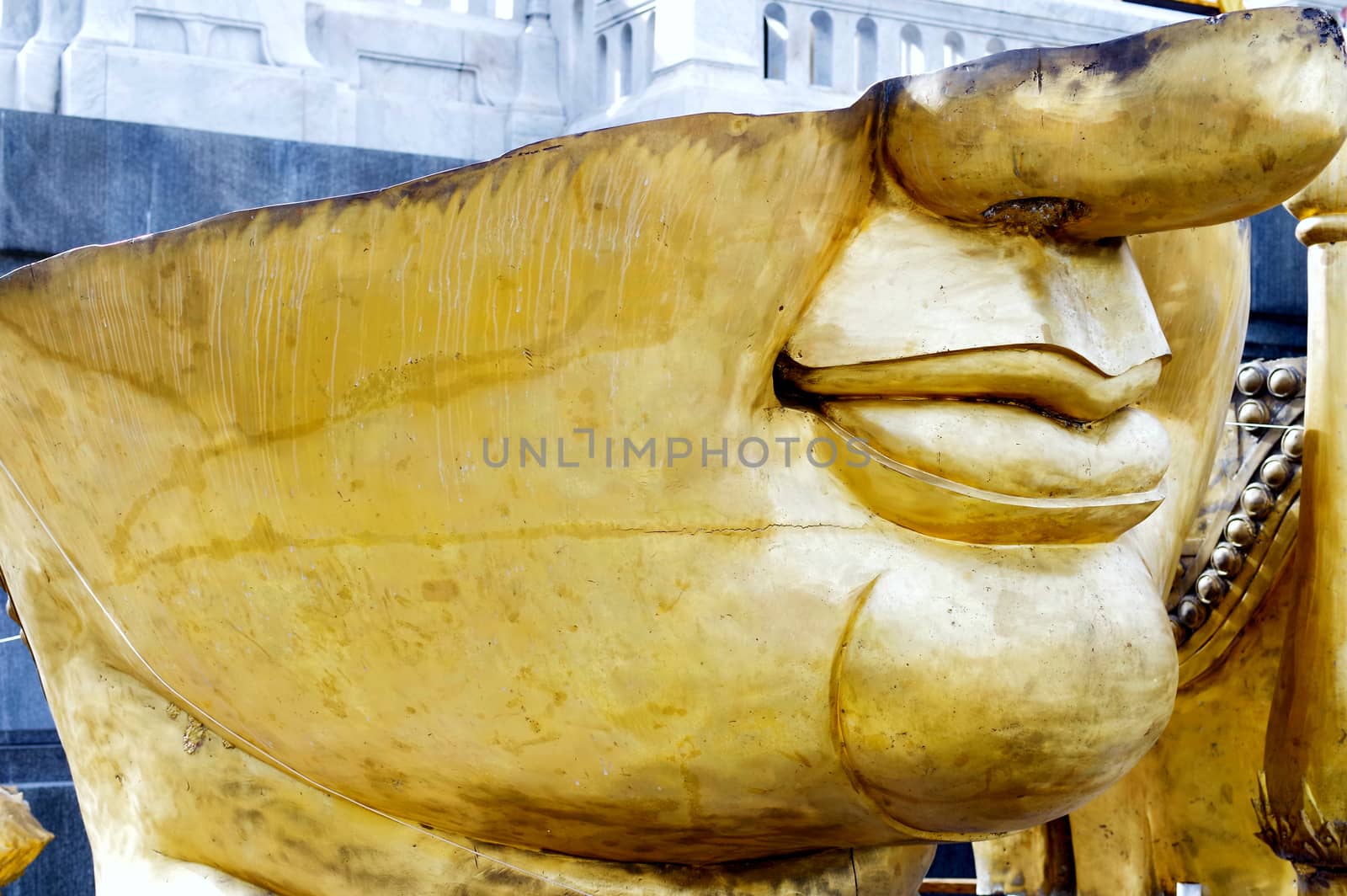 Part of Buddha idol for renovate