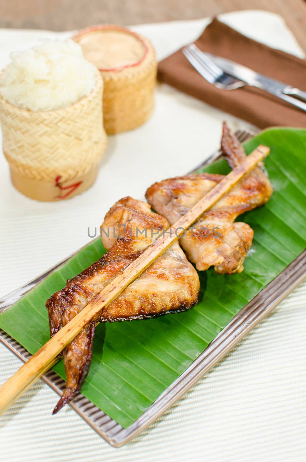 Roasting chicken with sticky rice