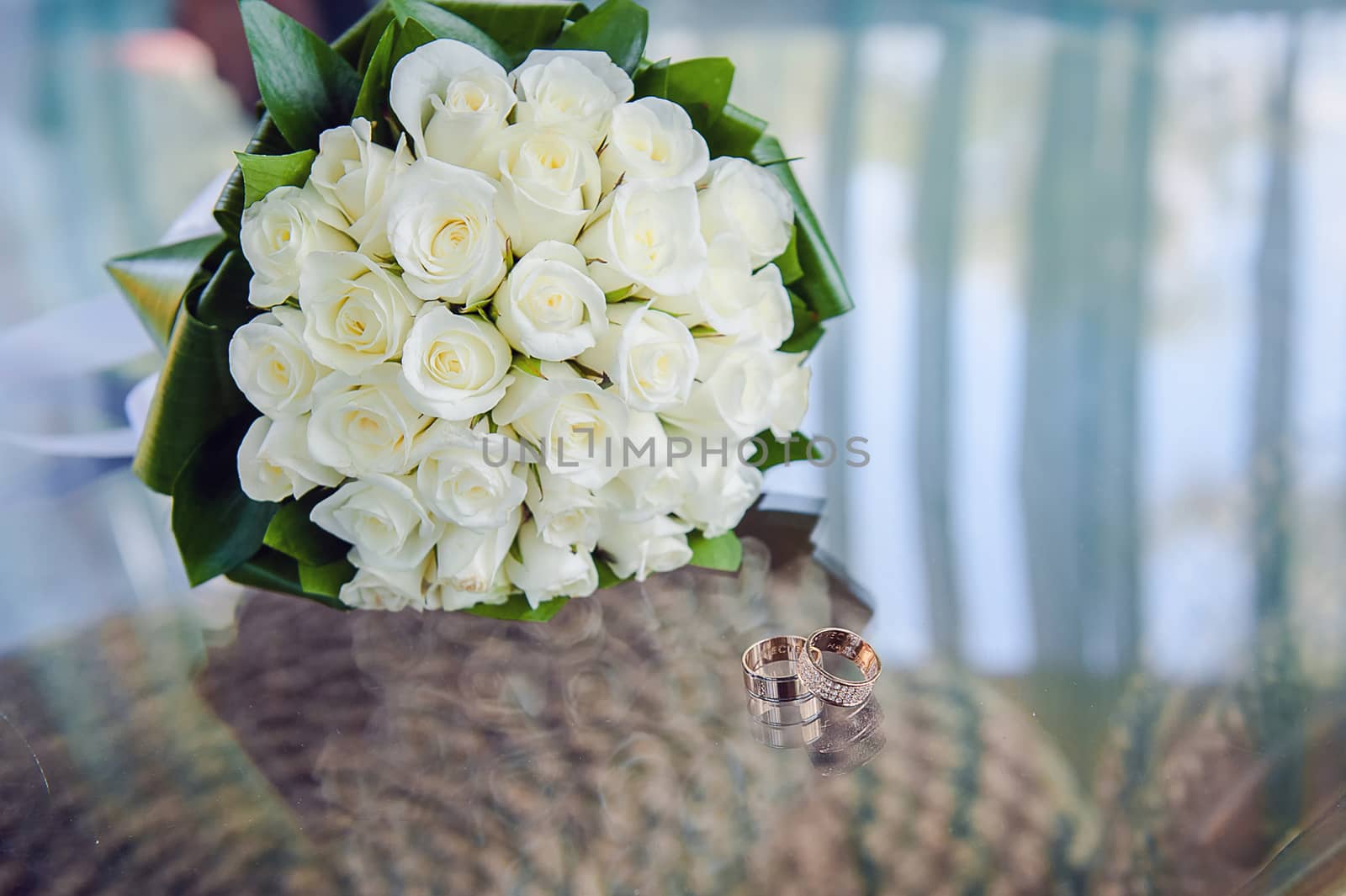 close up of beautiful wedding bouquet by timonko