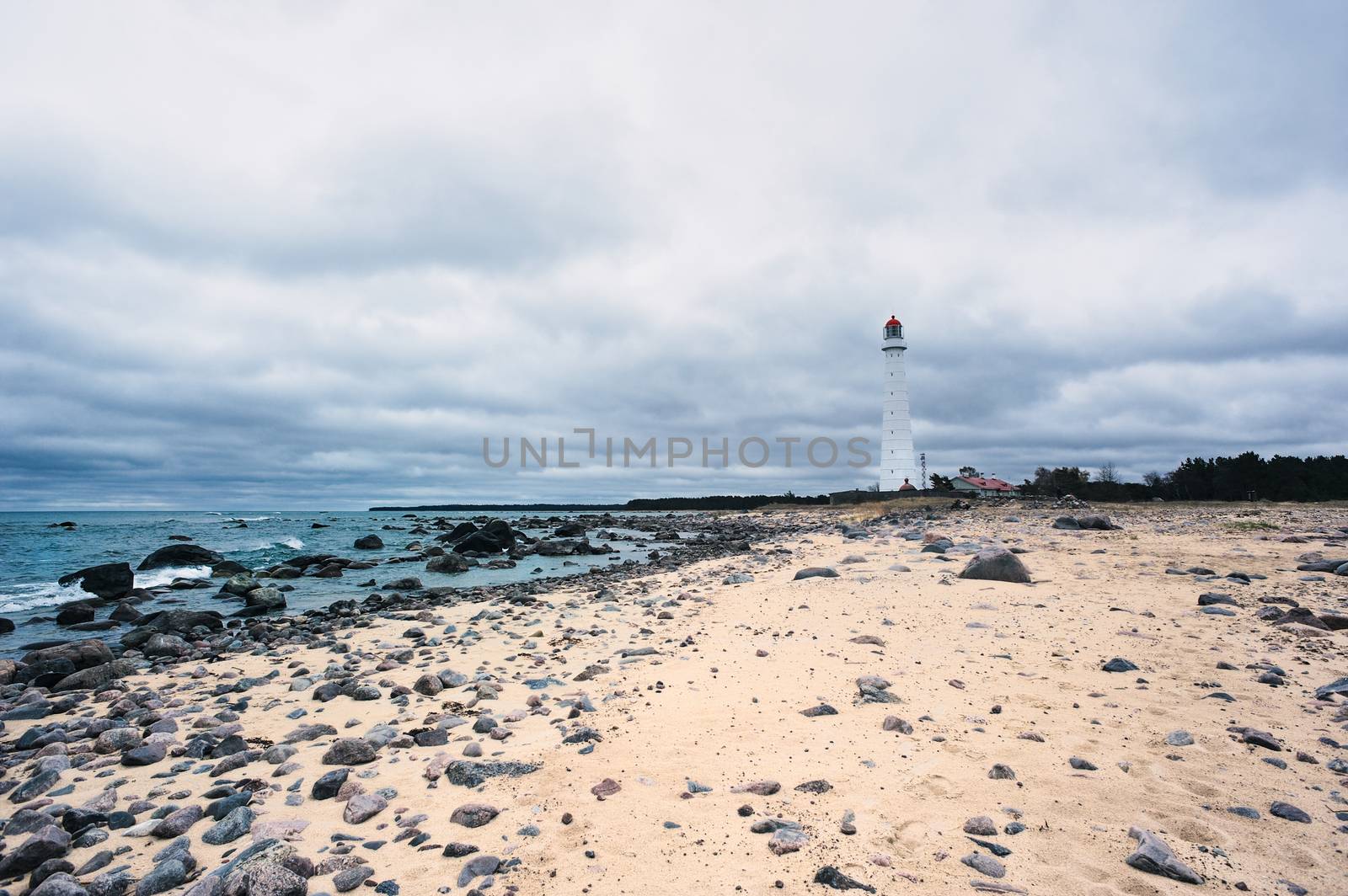 Seaside lighthouse by styf22