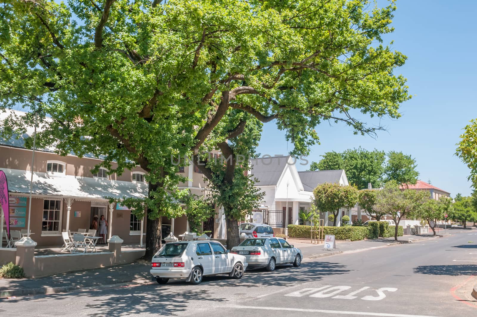 PAARL, SOUTH AFRICA - DECEMBER 11, 2014:  Street scene in Paarl.  The town name means Pearl