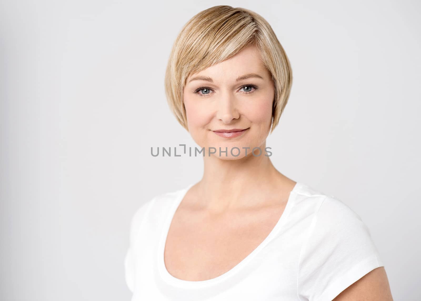 Attractive woman posing to camera