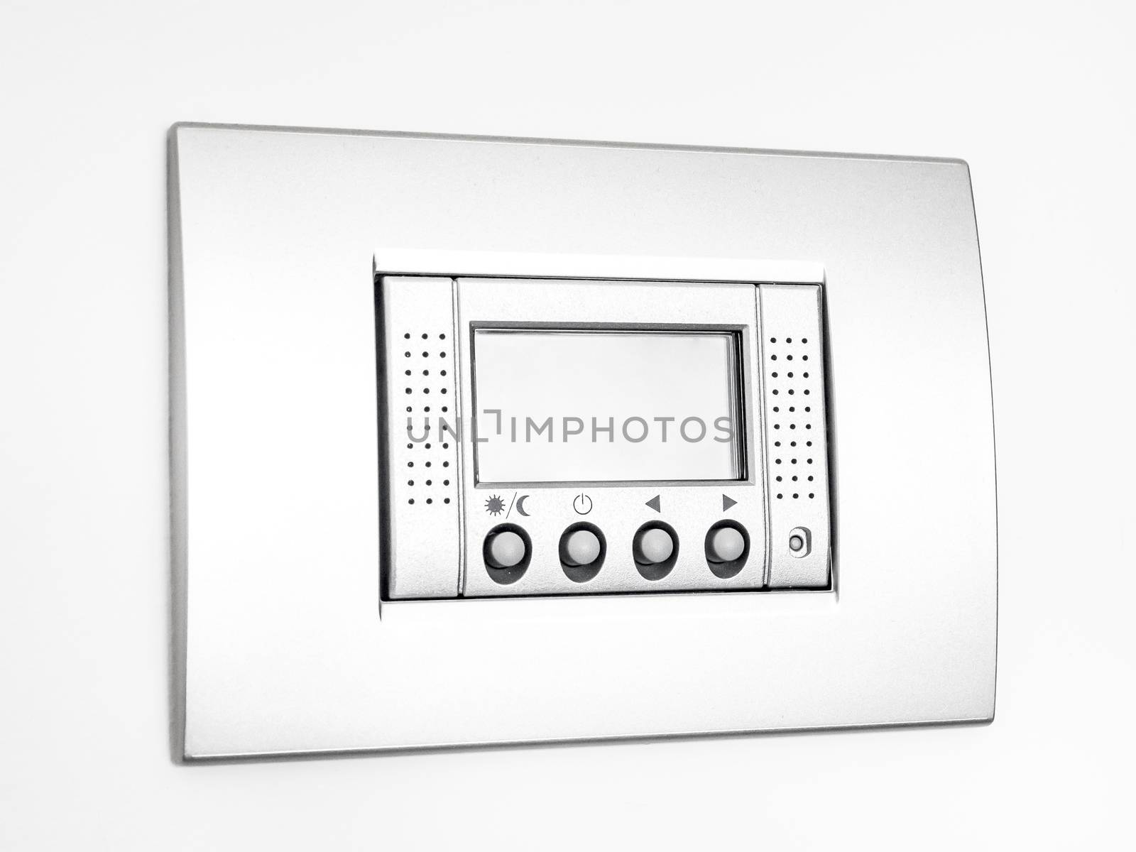 Digital empty Thermostat on white background by rigamondis