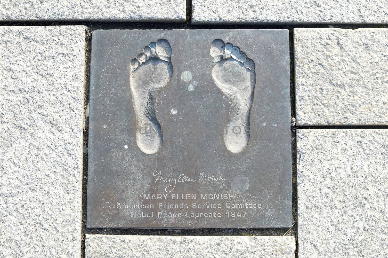 Mary Ellen McNish Nobel Peace Laureate 1947 Stavanger Norway by Whiteboxmedia