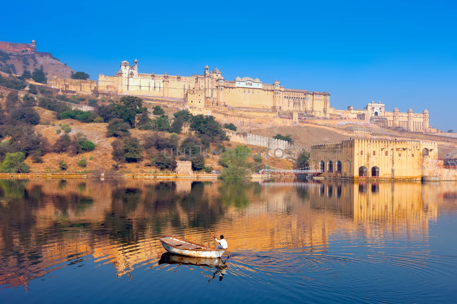 Maota Lake and Amber Fort in Jaipur by vladimir_sklyarov