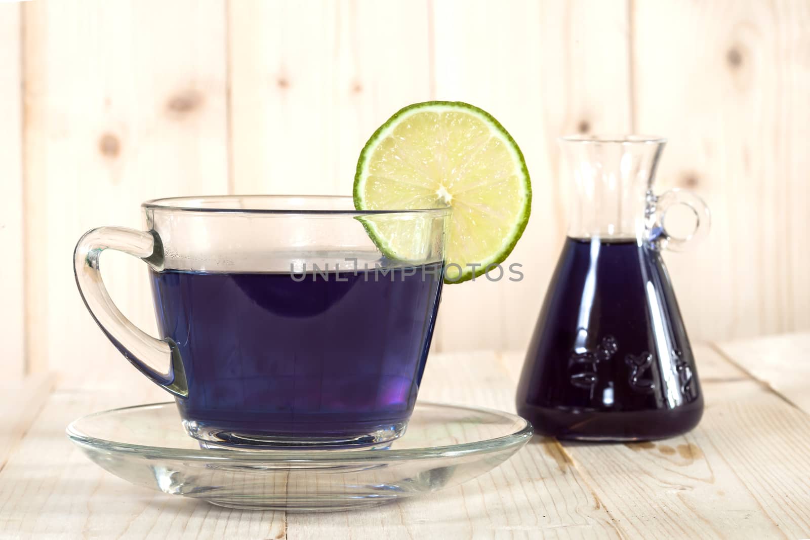 Butterfly pea flowers tea