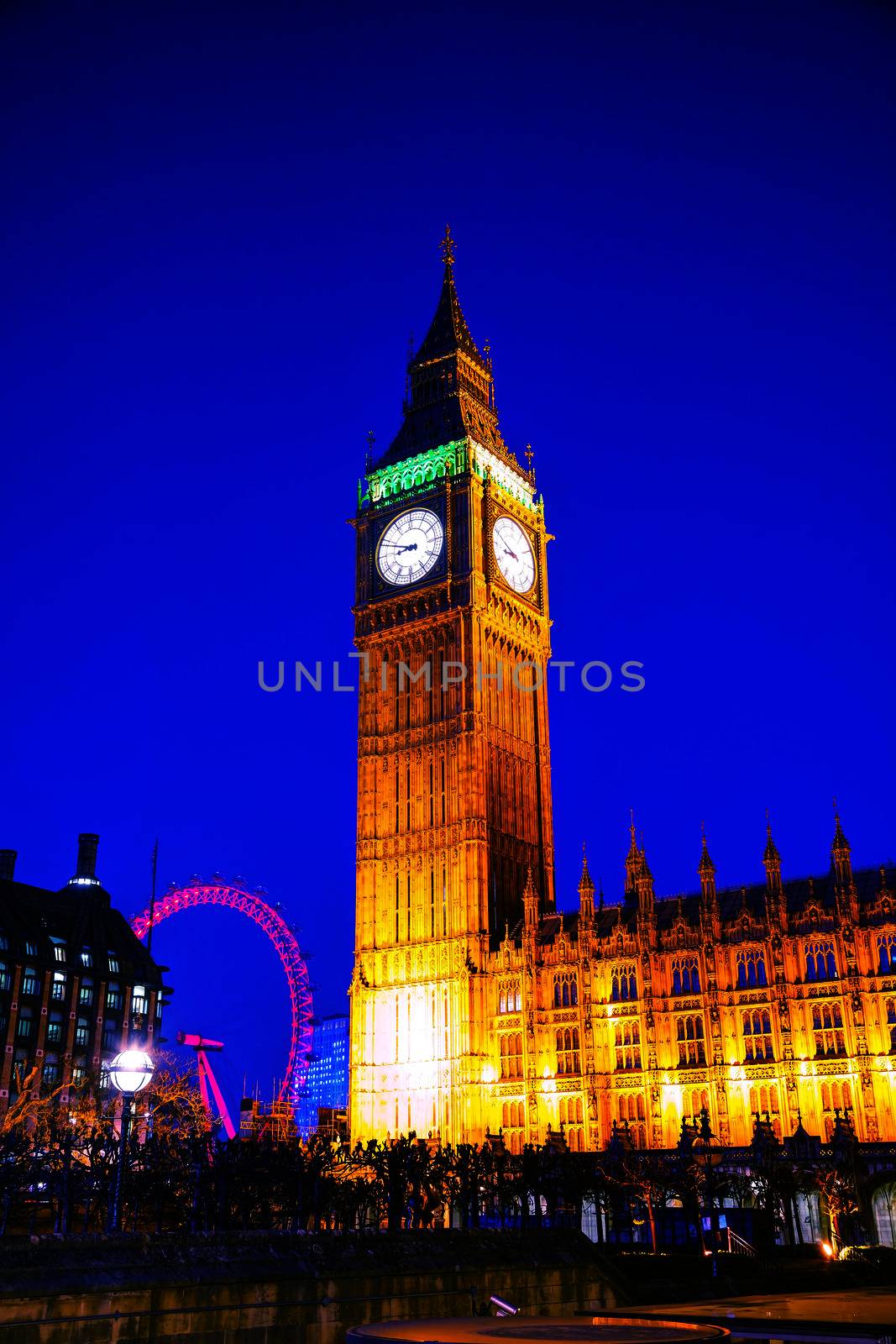 Clock tower in London at the night time