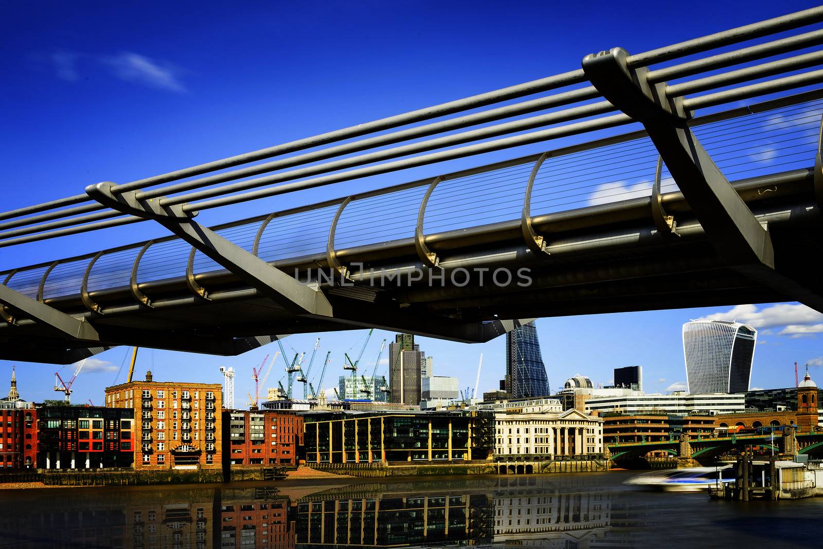 London view by ventdusud