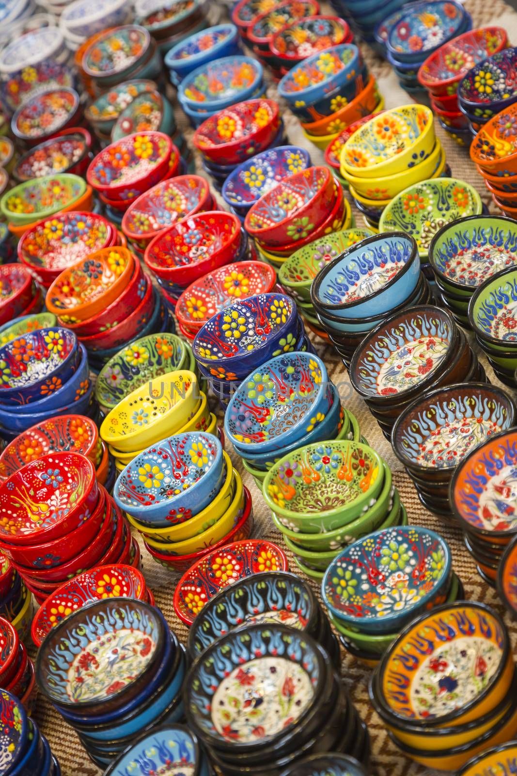 Beautiful Hand Painted Turkish Bowls on Table at the Market.