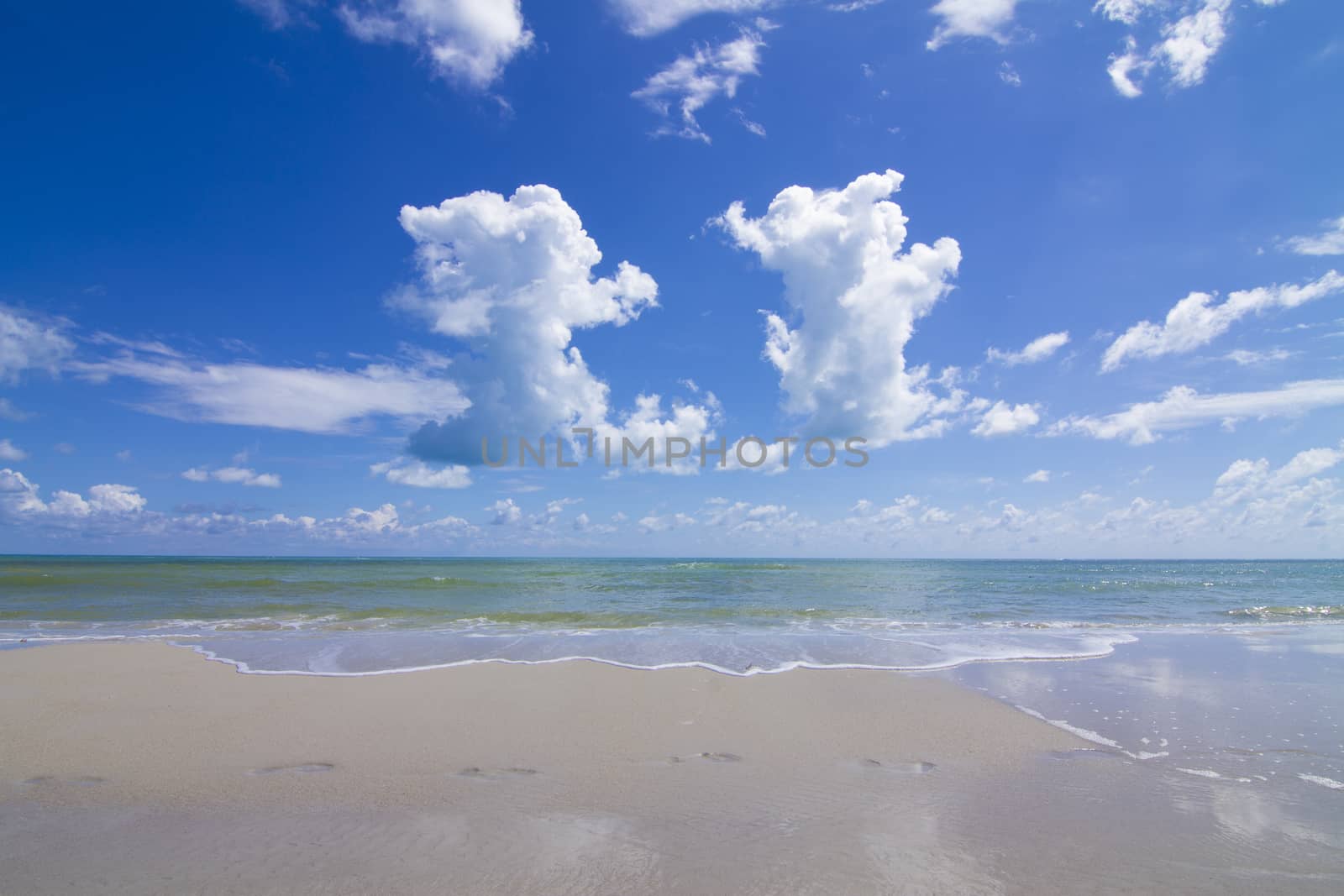 Beautiful tropical cloud sky and sea.