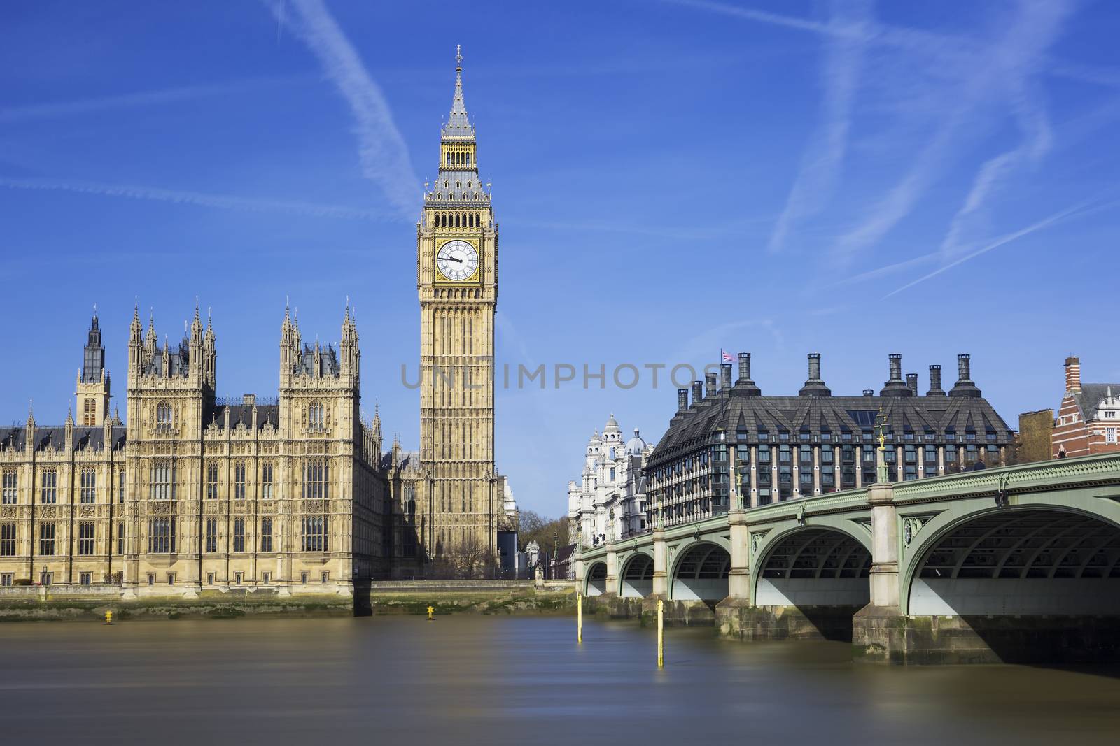 Big Ben and Houses of Parliament by vwalakte